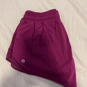 Lululemon hotty hot shorts